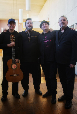 Músicos de Ay de mí, Llorona